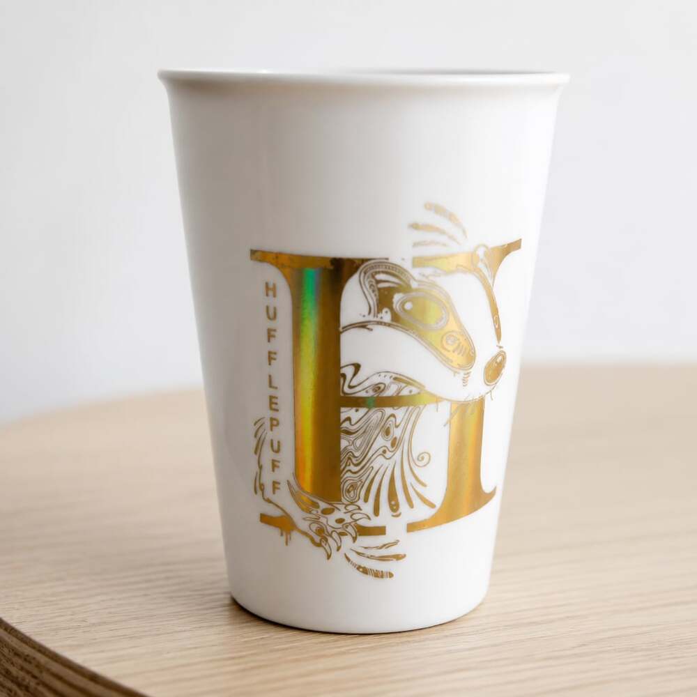 Ikon Collectables Harry Potter Hufflepuff House Initial Letter H Ceramic Mug.